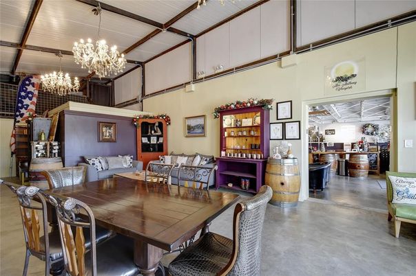 Chandelier, Dining room, Interior, Living room