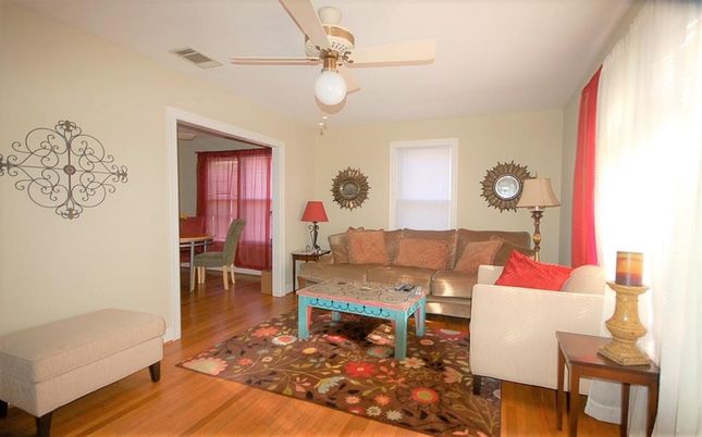 Dining room, Interior, Living room, Wood Texture Flooring