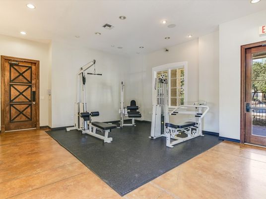 Fitness Equipment, Interior, Recessed Lighting