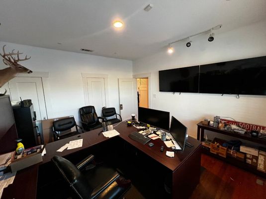 Home Office, Interior, Recessed Lighting, Wood Texture Flooring