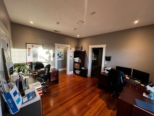 Home Office, Interior, Recessed Lighting, Wood Texture Flooring
