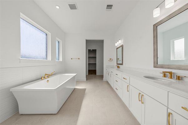 Bathroom, Dual Sink Vanities, Free Standing Baths, Interior, Recessed Lighting