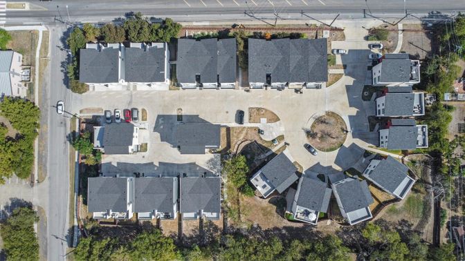 Exterior, Drone