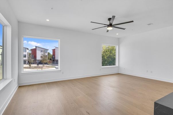 Empty room, Interior, Recessed Lighting, Wood Texture Flooring
