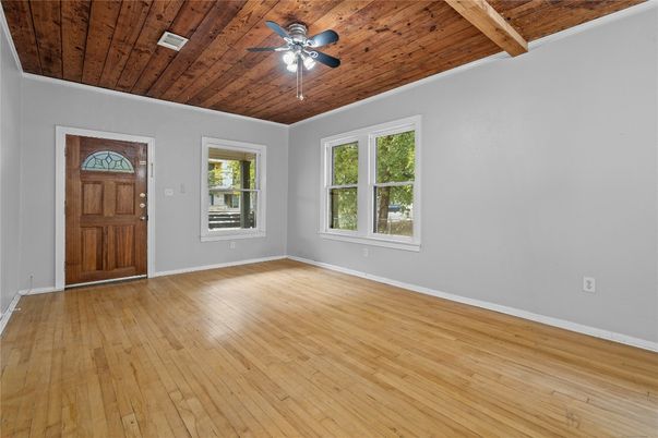 Empty room, Interior, Wooden Beams, Wooden Ceilings, Wood Texture Flooring