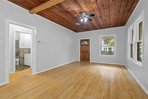 Empty room, Interior, Wooden Beams, Wooden Ceilings, Wood Texture Flooring