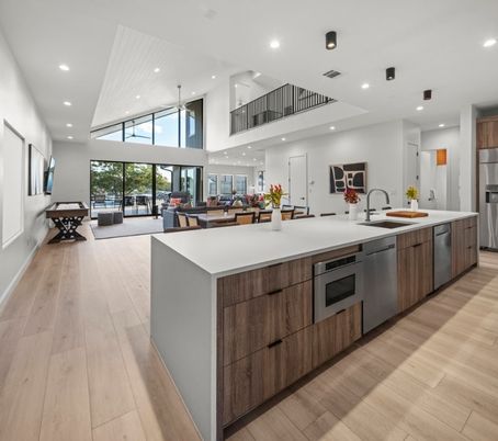 Dining room, Interior, Kitchen, Pendant Lights, Recessed Lighting, Stainless Steel Appliances, Wood Texture Flooring