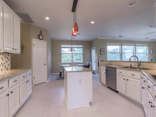 Dining room, Interior, Kitchen, Pendant Lights, Recessed Lighting