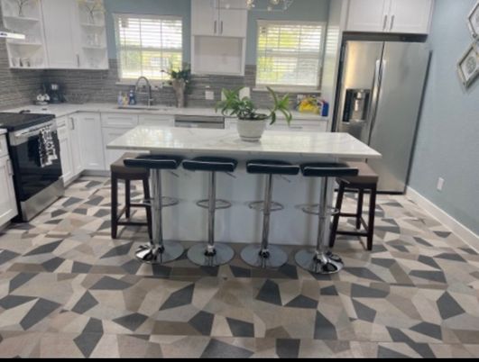 Interior, Kitchen, Pendant Lights, Stainless Steel Appliances