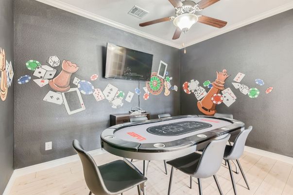 Game Room, Interior, Wood Texture Flooring