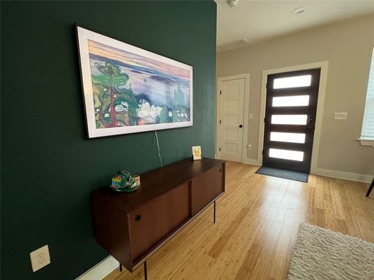Interior, Recessed Lighting, Wood Texture Flooring