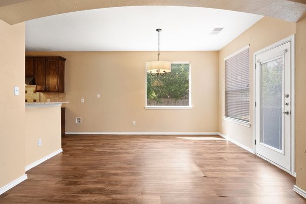 Empty room, Interior, Pendant Lights, Wood Texture Flooring