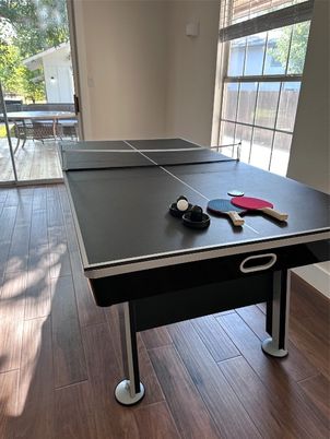Game Room, Interior, Wood Texture Flooring