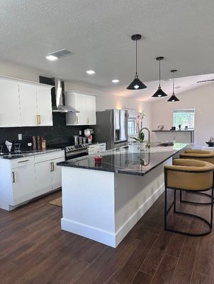 Interior, Kitchen, Pendant Lights, Recessed Lighting, Wood Texture Flooring