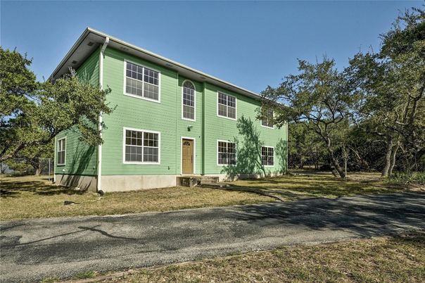 Backyard, Exterior, Facade, Georgian