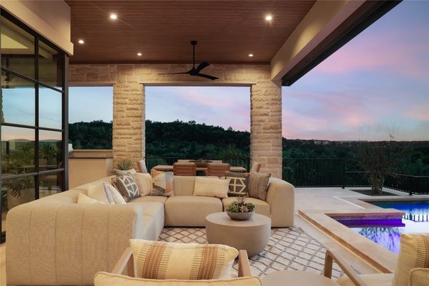 Exterior, Pool, Recessed Lighting