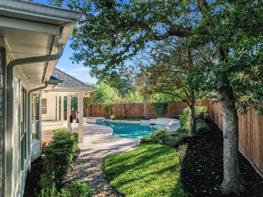 Backyard, Exterior, Pool