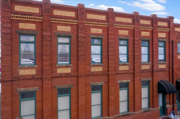 Exterior, Facade, Brick Facade, Rowhouse