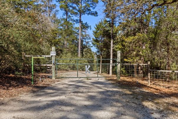 Exterior, Tennis Courts