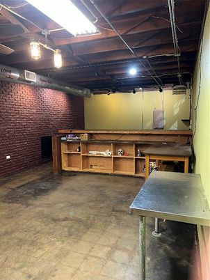 Garage, Interior, Stone Walls
