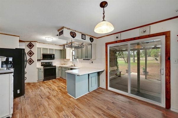 Interior, Kitchen, Pendant Lights, Wood Texture Flooring