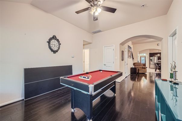 Billiard Table, Game Room, Interior, Wood Texture Flooring