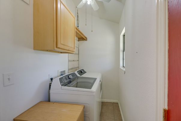 Interior, Washer