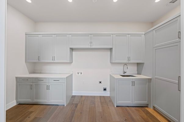 Interior, Kitchen, Recessed Lighting, Wood Texture Flooring
