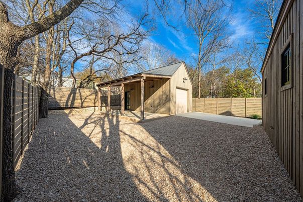 Backyard, Detached Garage, Exterior