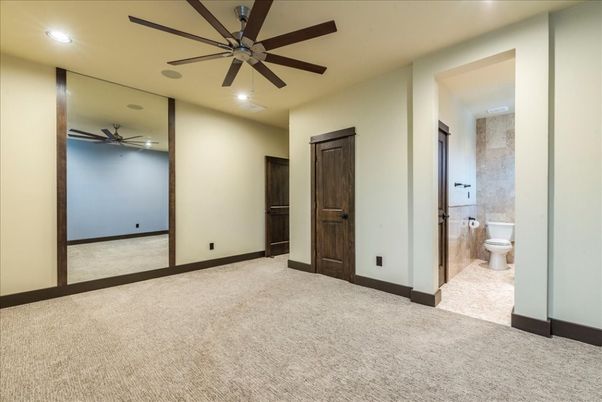 Bathroom, Interior, Recessed Lighting