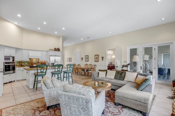 Dining room, Interior, Kitchen, Living room, Recessed Lighting, Stainless Steel Appliances