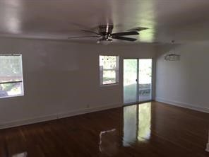 Empty room, Interior, Pendant Lights, Wood Texture Flooring