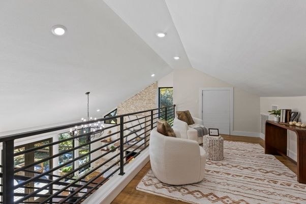 Interior, Pendant Lights, Recessed Lighting, Wood Texture Flooring