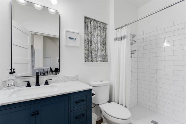 Bathroom, Interior