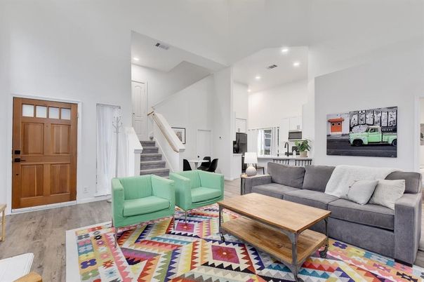 Interior, Living room, Recessed Lighting, Wood Texture Flooring