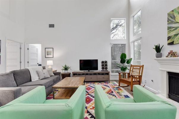 Fireplace, Interior, Living room