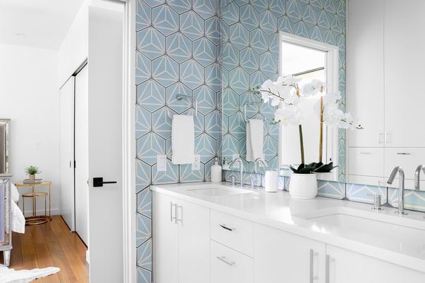 Bathroom, Dual Sink Vanities, Interior, Wood Texture Flooring