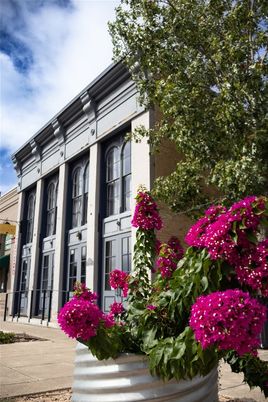 Exterior, Facade, Rowhouse