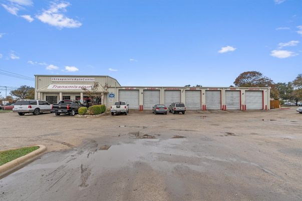 Detached Garage, Exterior