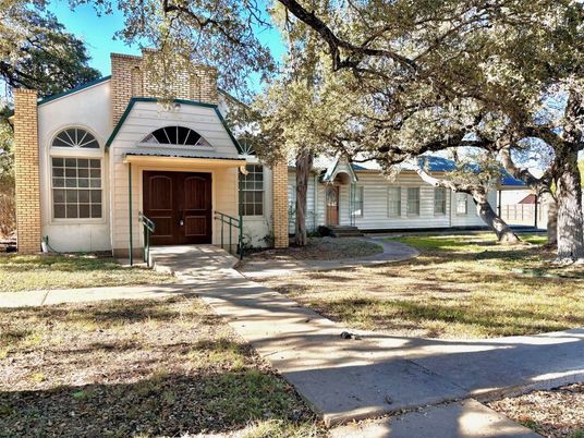 Backyard, Exterior, Facade, French Provincial