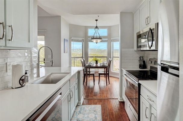 Dining room, Interior, Kitchen, Pendant Lights, Wood Texture Flooring