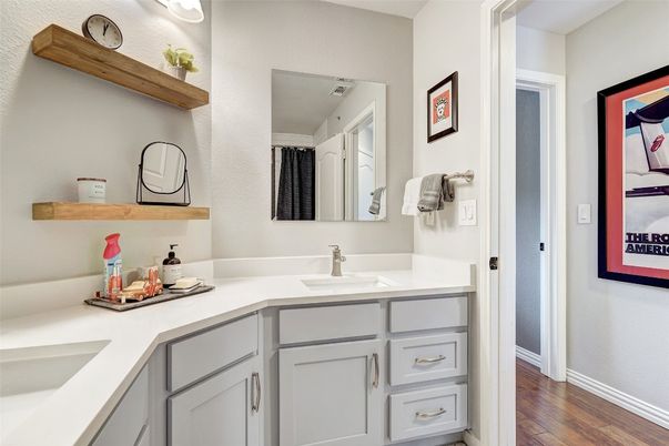 Bathroom, Dual Sink Vanities, Interior, Wood Texture Flooring