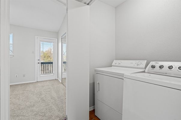 Interior, Washer