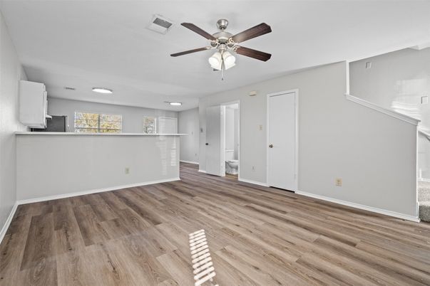Empty room, Interior, Recessed Lighting, Wood Texture Flooring
