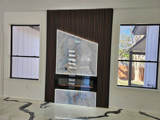 Fireplace, Interior