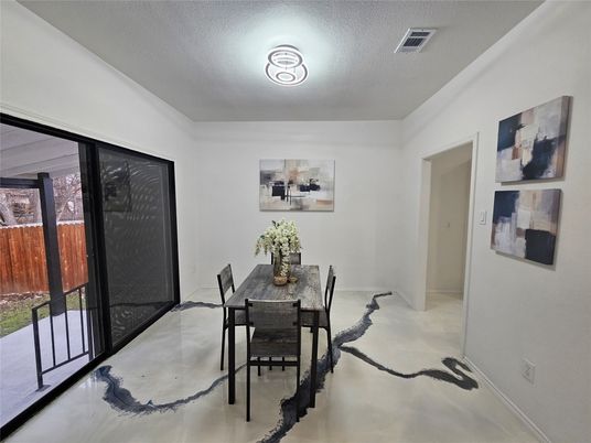 Dining room, Interior