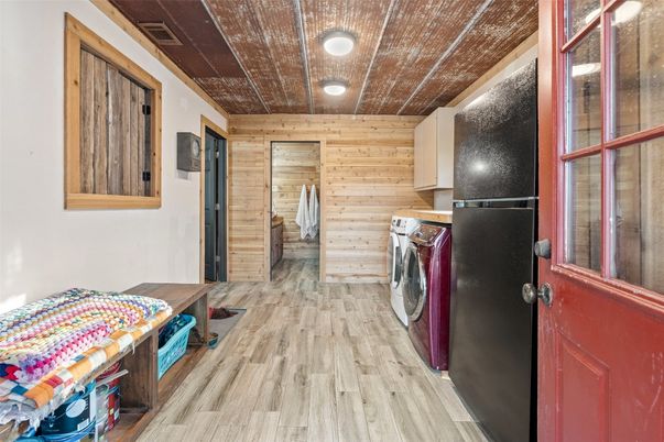 Interior, Washer, Wood Texture Flooring, Wooden Walls