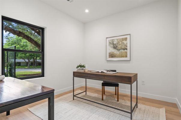 Home Office, Interior, Recessed Lighting, Wood Texture Flooring
