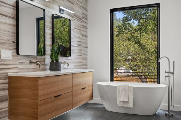 Bathroom, Dual Sink Vanities, Free Standing Baths, Interior