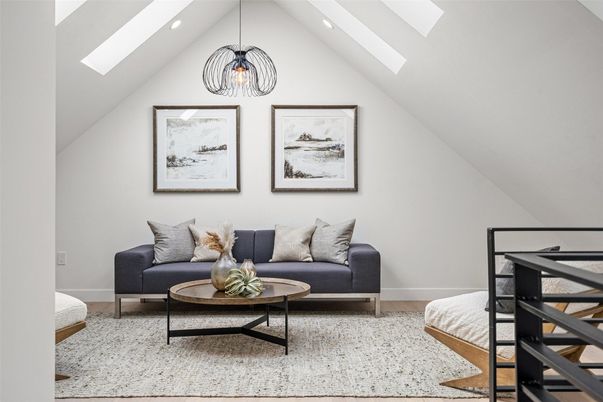 Interior, Living room, Pendant Lights, Recessed Lighting, Wood Texture Flooring